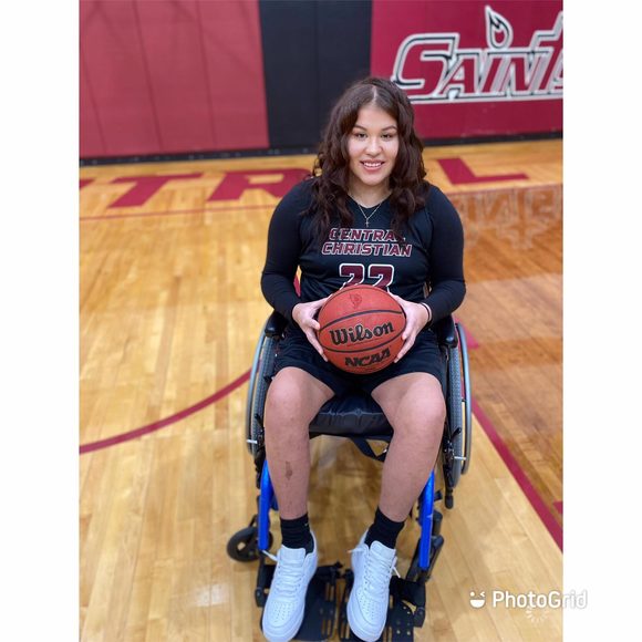 Meet your Posher, Danielle - Picture 1 of 1